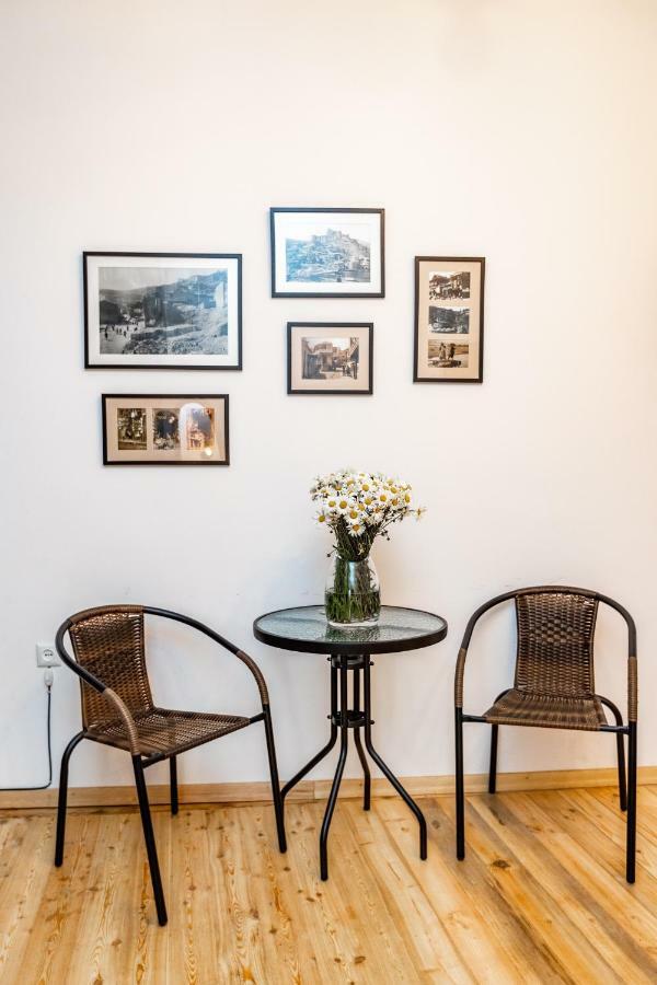 Nina' Cozy Apartment Tbilisi Luaran gambar
