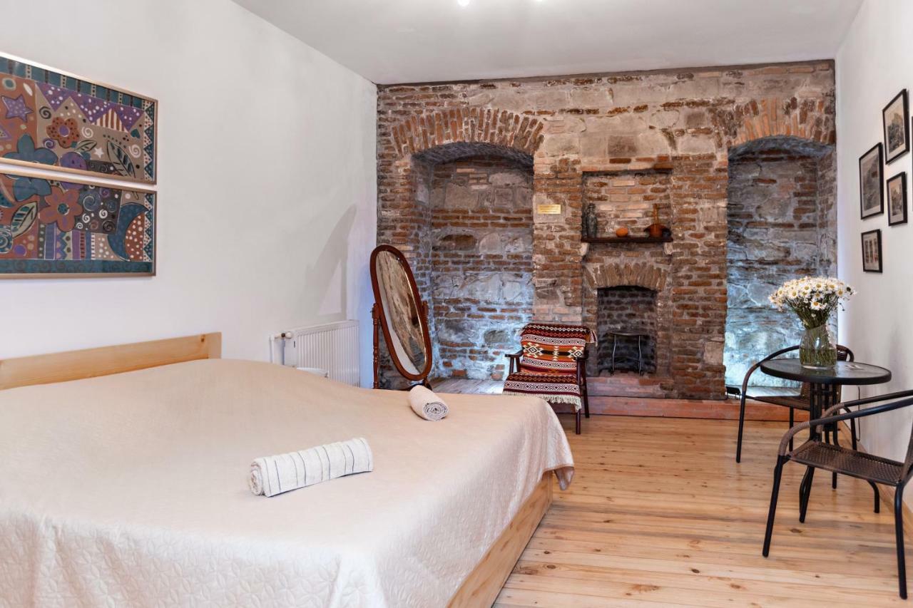Nina' Cozy Apartment Tbilisi Luaran gambar