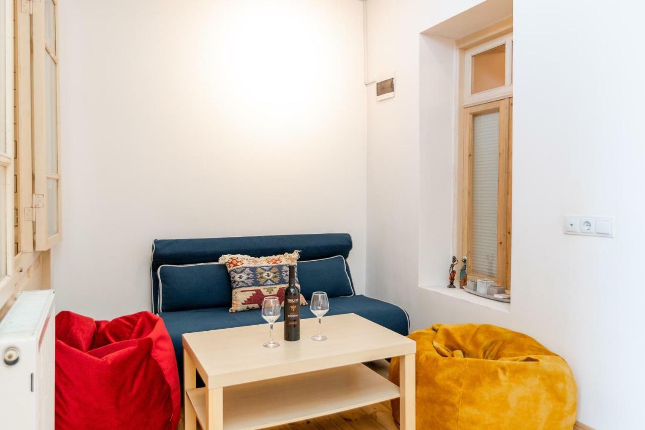 Nina' Cozy Apartment Tbilisi Luaran gambar